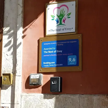 The Nest Of Envy בארי